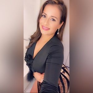 Meet your Posher, Dolly